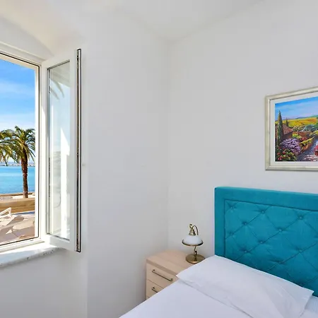 Hotel Adriana 3*