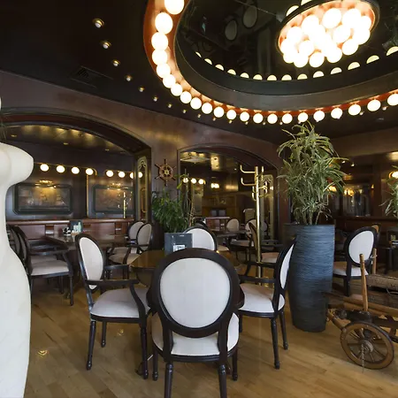 Otel Adriana 3*
