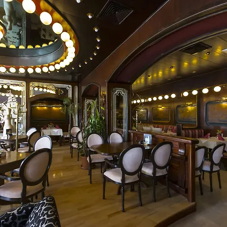 Adriana Hotell Split