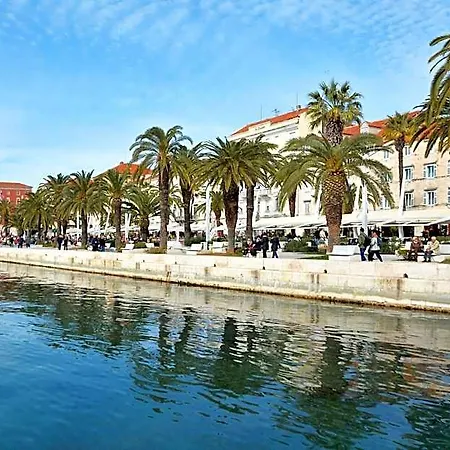 Adriana Hotel