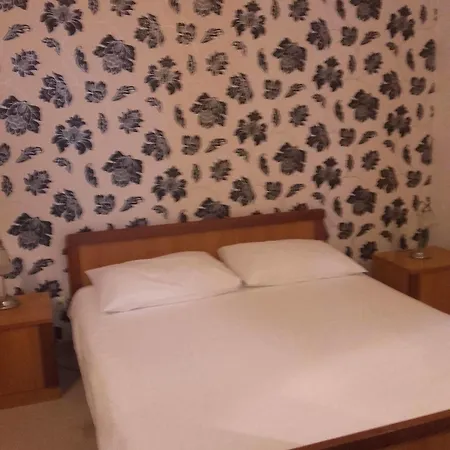 Hotel Adriana
