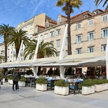 Adriana Hotel 3*