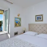 Adriana Hotel 3*